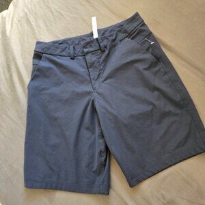 lululemon Men's Hybrid Shorts - 32